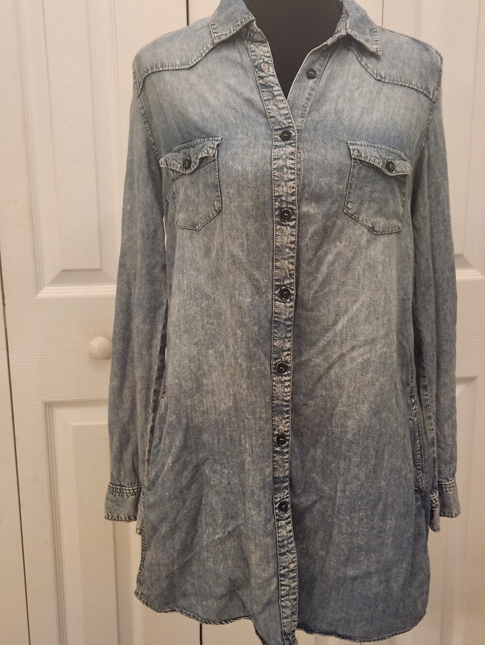 Leshop Light Wash Denim Shirt Dress - Blue